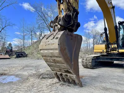 Used 2019 CATERPILLAR 320 Crawler Excavators | Abele Tractor #1342757