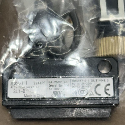 NEW Yamatake/Azbil SL1-A