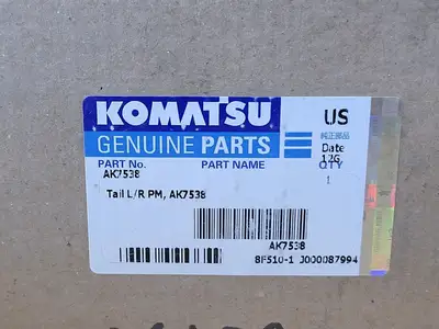 NEW KOMATSU AK7538