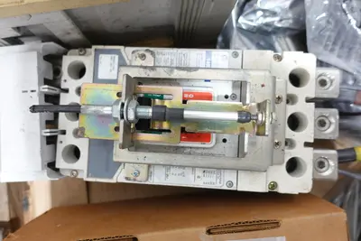 5 PALLETS OF ASSORTED ELECTRICAL