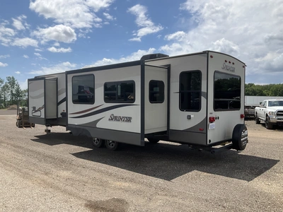 USED 2016 KEYSTONE SPRINTER SERIES M-299