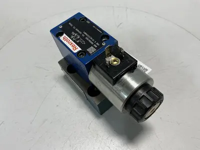 USED REXROTH 4WE6Y262/EG24N9K4