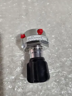 VICTOR SPECIALTY PRODUCTS DIVISON GAS REGULATOR HPL270-125-4F4F-06