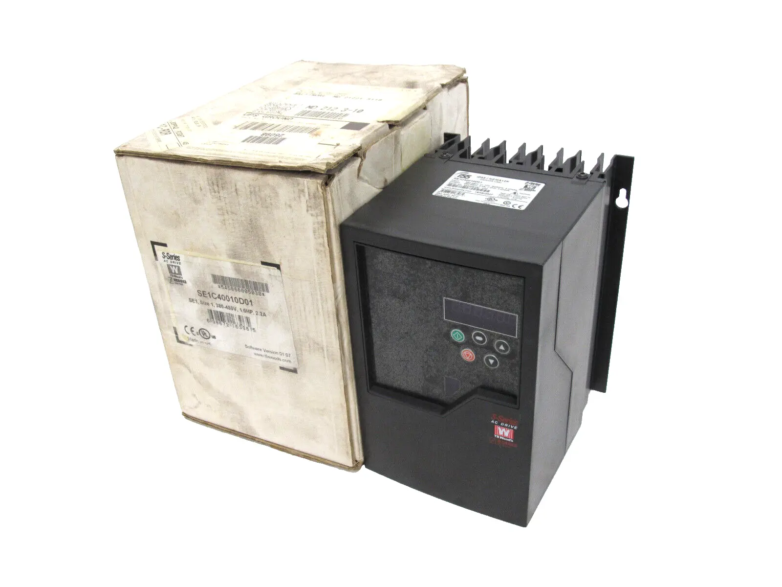NEW TB WOODS SE1C40010D01 AC DRIVE 1HP SIZE 1
