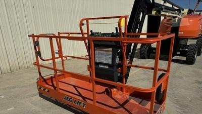 USED 2023 JLG 460SJ