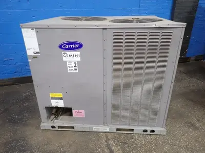 USED CARRIER CORPORATION 38AUQD12A0M6A0A0A0