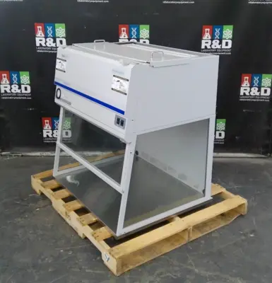 Fisherbrand/Labconco 3ft 3560002 HEPA PCR Workstation Laminar Flow w/UV Lighting