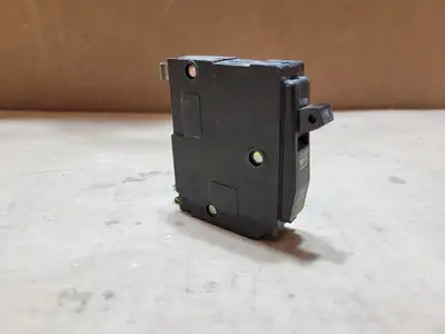 Used SQUARE D QO115 Switchgears British Columbia CA | Lenmark #1438686