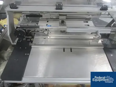 USED PE Labellers PE Labellers Rotary Labeler, Model Master