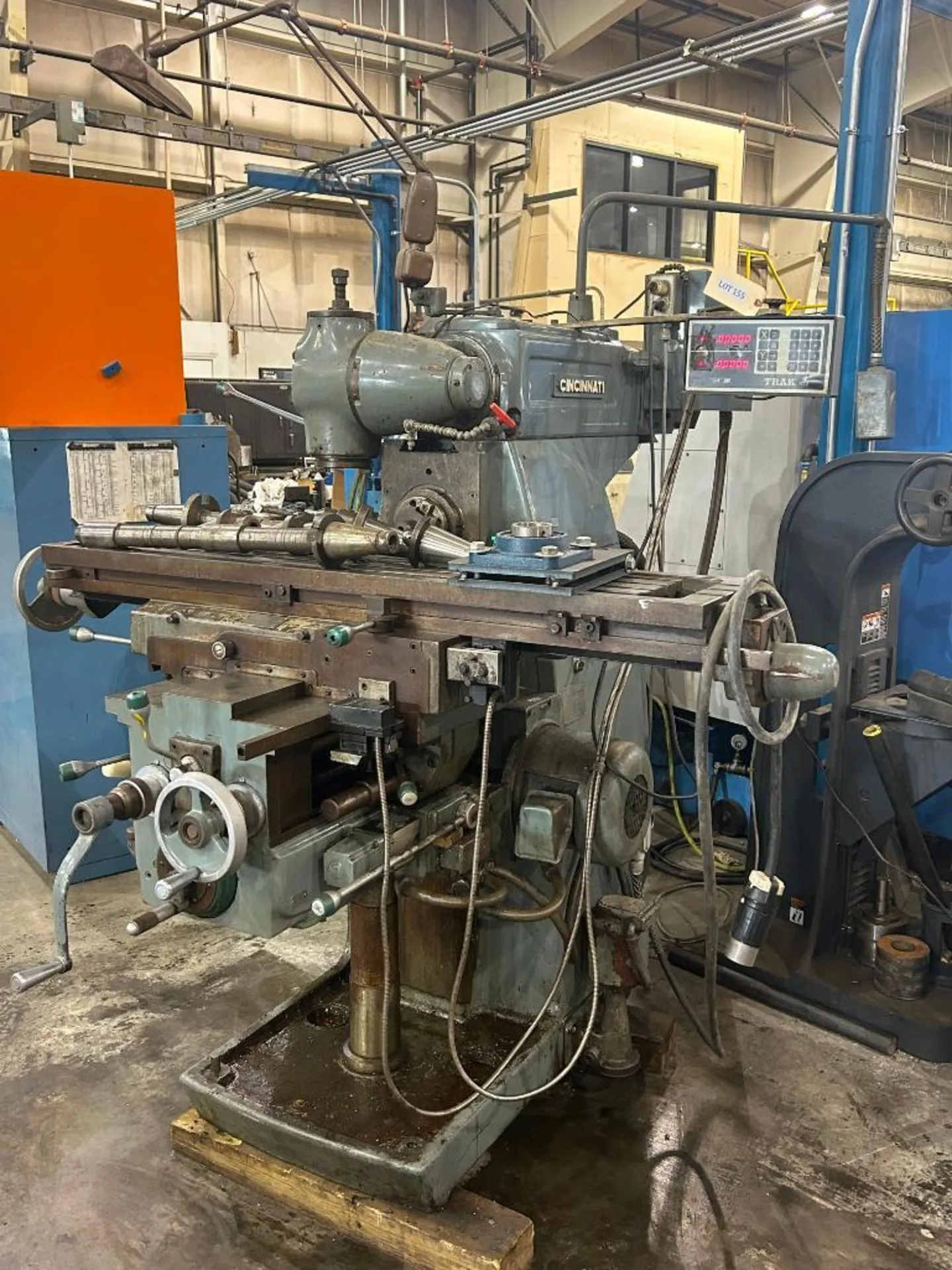 Used CINCINNATI MILACRON 205-12 Horizontal Mills - (incl: Vertical