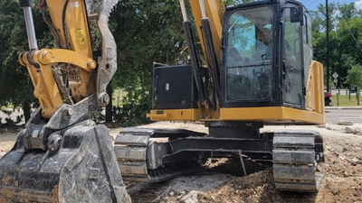 USED 2022 Caterpillar 310