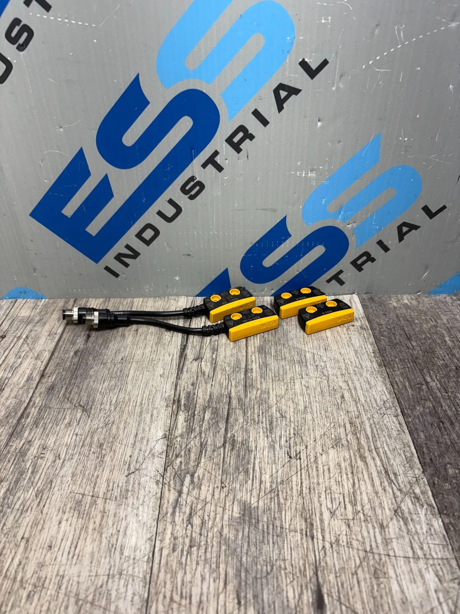 USED EATON RS2-11-Q4 & RS2-A
