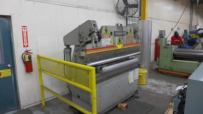 USED 1994 ACCURPRESS 7606