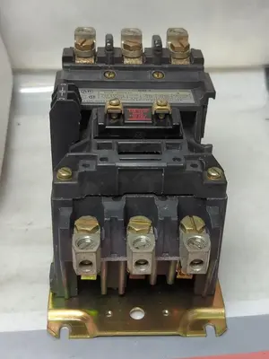 Used ALLEN-BRADLEY 500F-C0930 PLC Contactors Ohio US | Surplus Asset Holdings #1237605