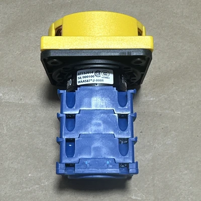 NEW Kraus & Naimer CHR10-WA-A587J-EG-3A3B