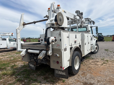 Used 2020 FREIGHTLINER M2-106 Tractors & Trailers Oklahoma US | OT Truck & Tractor Sales #1377349