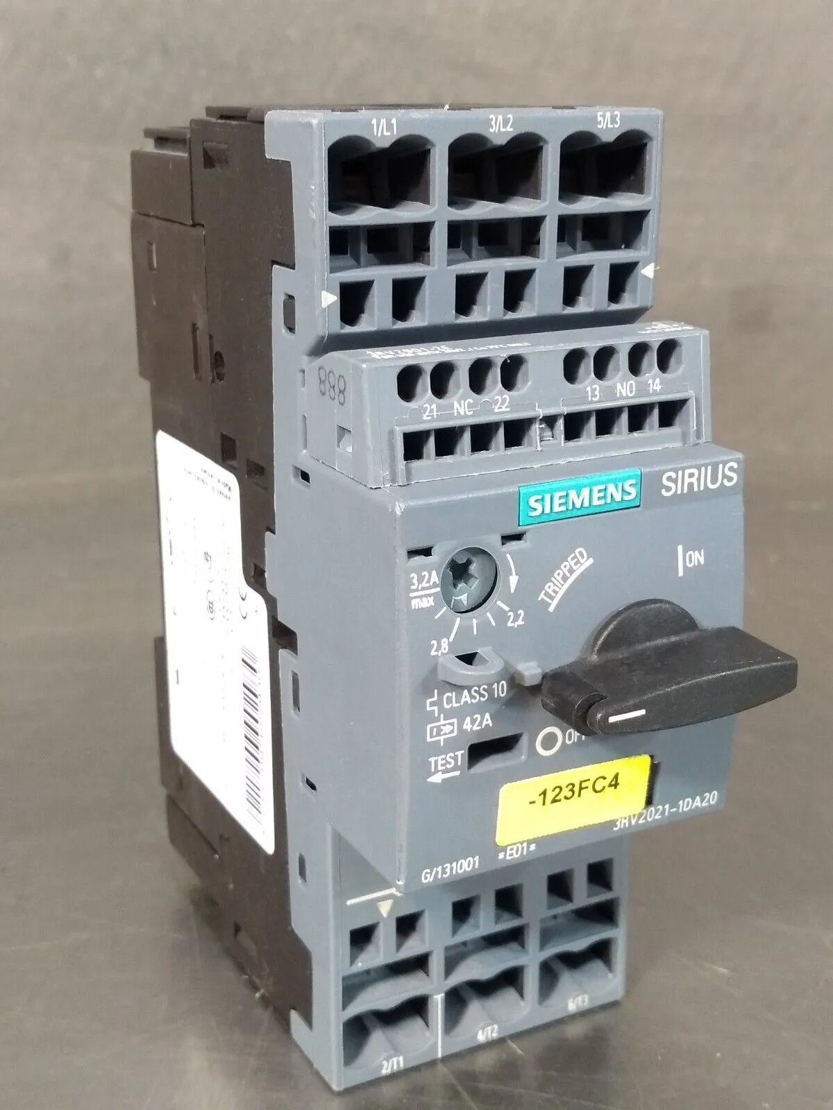 Siemens 3RV2021-1DA20 Circuit Breaker Loc 4E36
