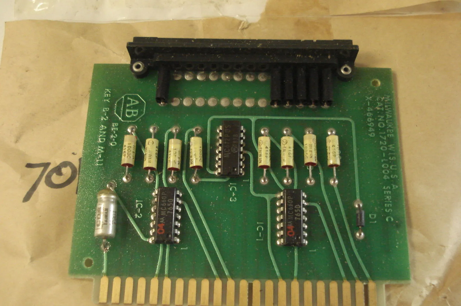 NEW ALLEN BRADLEY 1720-L004 BOARD 1720L004