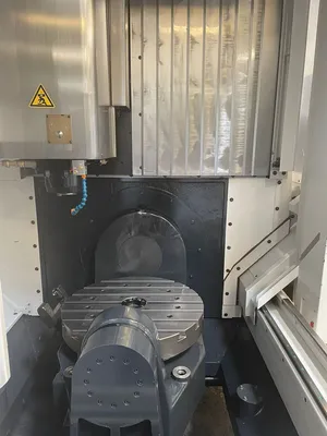 USED 2013 MIKRON HEM-500U