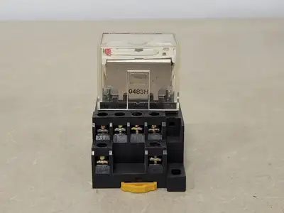 USED OMRON LY4I4N
