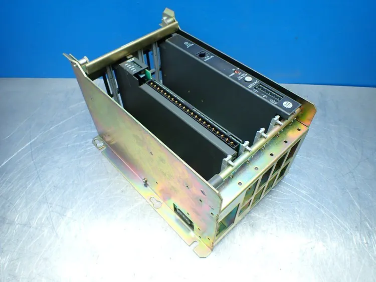Used ALLENBRADLEY 1771A1B PLC Chassis Ohio US | HGR 24 #1095246