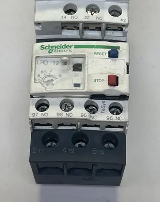 USED SCHNEIDER ELECTRIC LC1D18