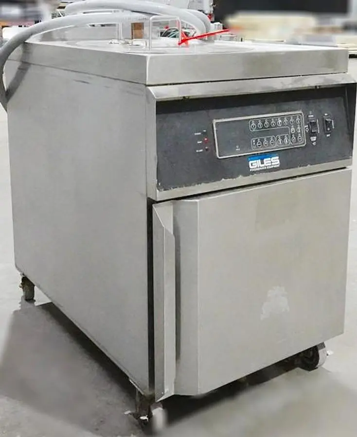 USED GILES GEF-720