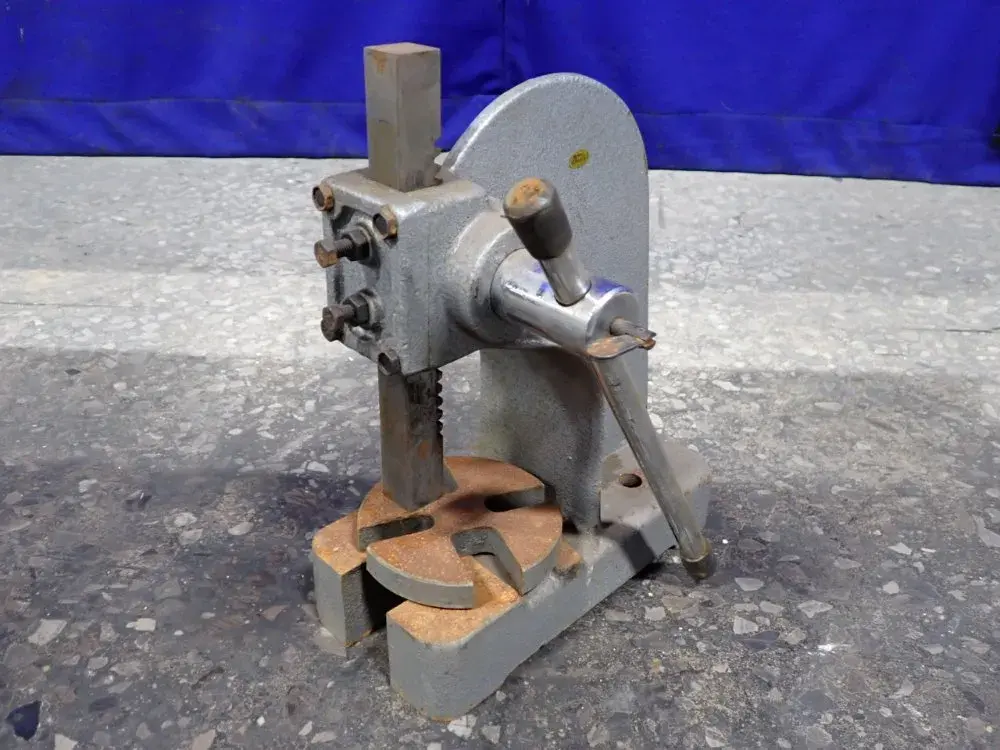Manual Arbor Press