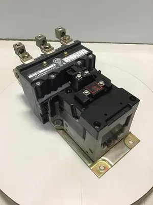 USED ALLEN BRADLEY 702-DOD93 SER K