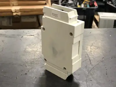 NEW CUTLER-HAMMER GI1020