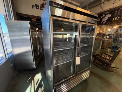Used _UNKNOWN_ _UNKNOWN_ Display Refrigerators Georgia US | Auction Management Corporation #1548601