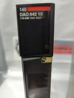 USED SCHNEIDER 140 DAO 842 10