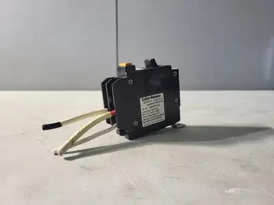 NEW CUTLER-HAMMER QBGFEP1030