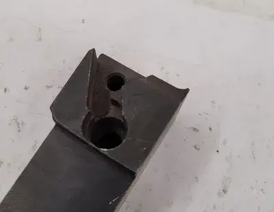 USED KENNAMETAL DTFNR-205D