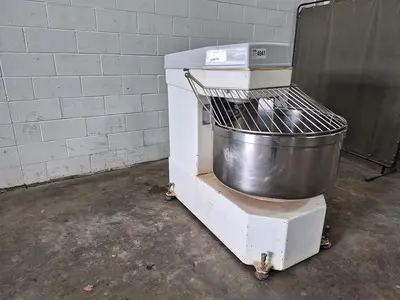 USED 1999 TEKNO 130A
