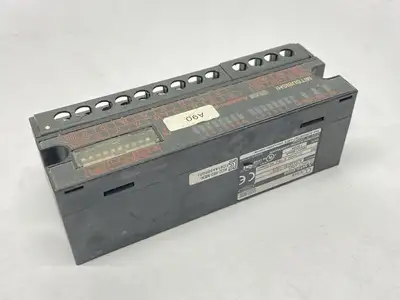 USED MITSUBISHI ELECTRIC MELSEC DIGITAL OUTPUT UNIT 0.1A 12/24VDC