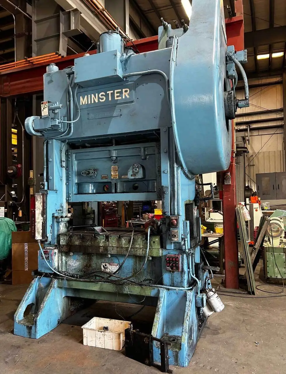 USED MINSTER P2-100-48