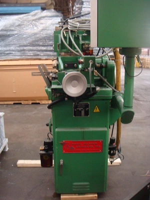 USED 2001 ROYAL MASTER