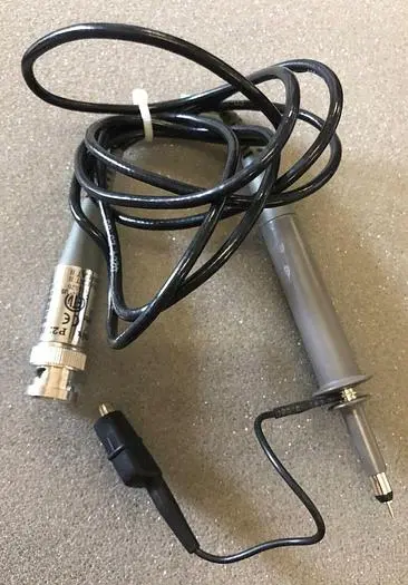 TEKTRONIX P2200