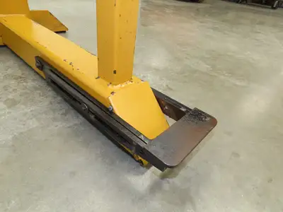 Stanley Bostitch Post Stitcher Box Stapler 24" Throat Cardboard Carton