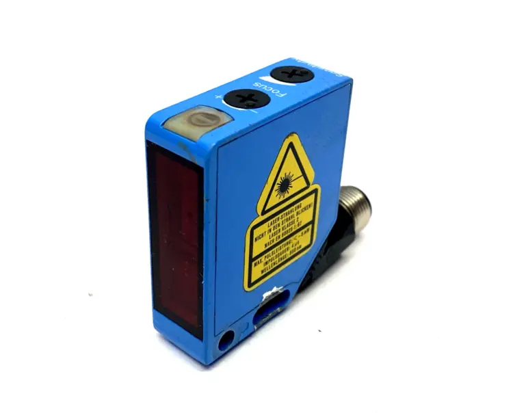 Used SICK 1018252 Photoelectric Sensors | Maverick Industrial Sales #1105153
