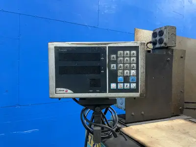 USED 1974 HARRISON M400 CENTER LATHE