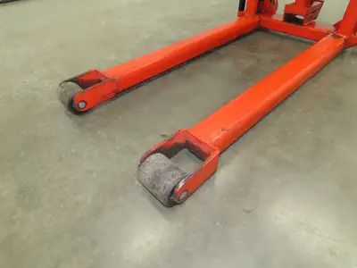 Used INTERRTHOR _UNKNOWN_ Pallet Lifters Indiana US | Arrow Industrial #795279