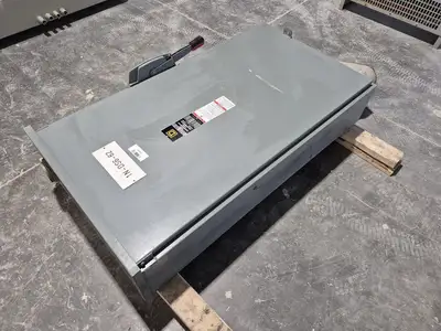 USED SQUARE D CH365R