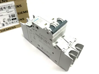 USED SIEMENS SENTRON MINIATURE CIRCUIT BREAKER 10KA, 2-POLE, D, 20A