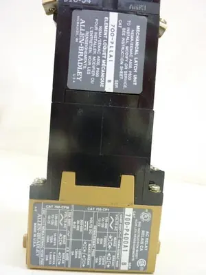 USED ALLEN BRADLEY 700-P400A1 SER B
