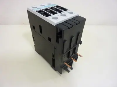 USED SIEMENS 3RT1024-1K