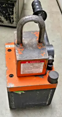 CM-400 Electromagnetic Lifting Magnet 880 870 LBS Load Capacity