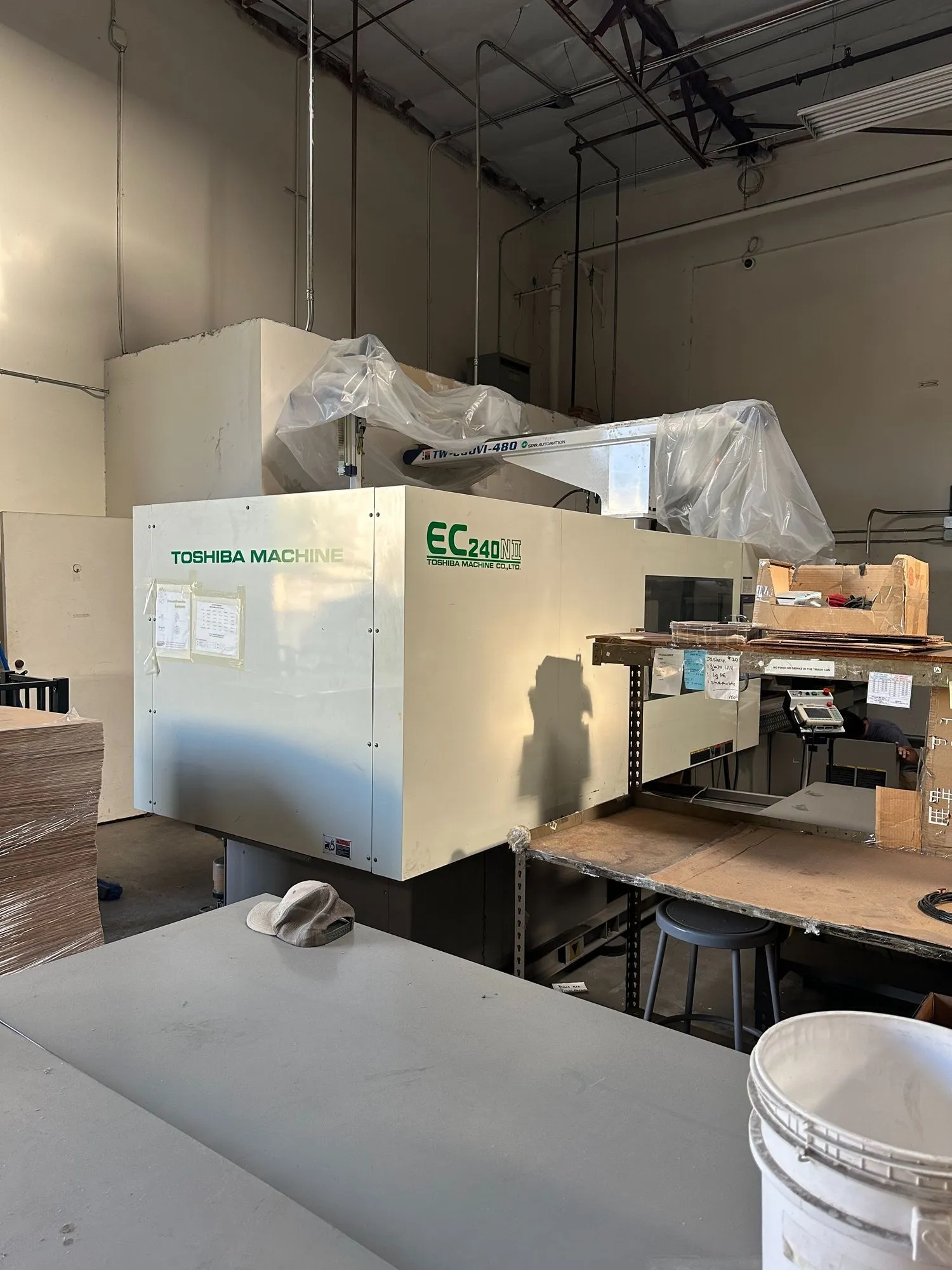USED 2009 TOSHIBA EC240NIIV30-8B