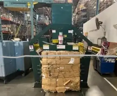 USED INTERNATIONAL BALER AT-4343-8-5060